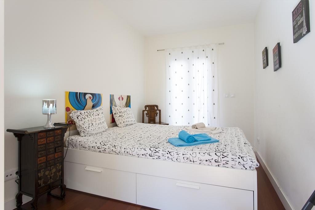 Joivy Joyful 2Br Apt With Terrace Nearby Sao Bento Palace Διαμέρισμα Lisboa Εξωτερικό φωτογραφία