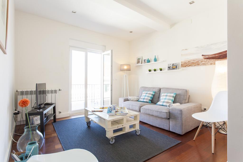 Joivy Joyful 2Br Apt With Terrace Nearby Sao Bento Palace Διαμέρισμα Lisboa Δωμάτιο φωτογραφία