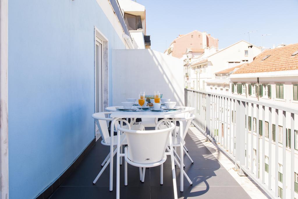 Joivy Joyful 2Br Apt With Terrace Nearby Sao Bento Palace Διαμέρισμα Lisboa Εξωτερικό φωτογραφία